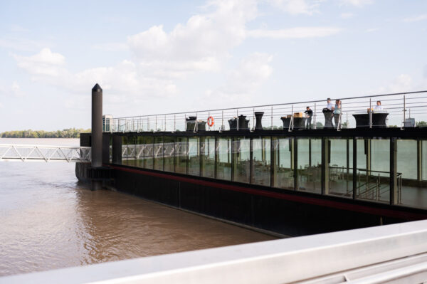 Deval-Traiteur-Peniche-Mascaret-25-juillet-2025-Photographe-Marine-Monteils-019-BD