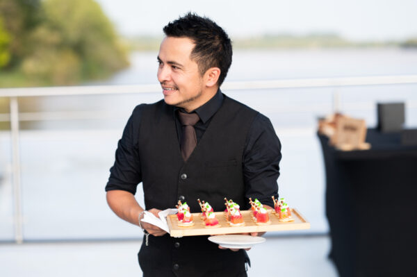 Deval-Traiteur-Peniche-Mascaret-25-juillet-2025-Photographe-Marine-Monteils-059-BD