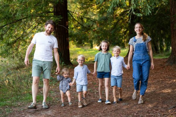 Seance-Photo-Famille-De-Saint-Roman-Oct-2025-Photographe-Marine-Monteils-009-BD