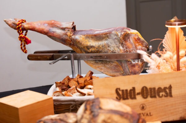 Soiree-Deval-Traiteur-Chateau-de-Seguin-31-oct-2025-Photographe-Marine-Monteils-045-BD