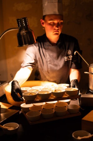 Soiree-Deval-Traiteur-Chateau-de-Seguin-31-oct-2025-Photographe-Marine-Monteils-060-BD