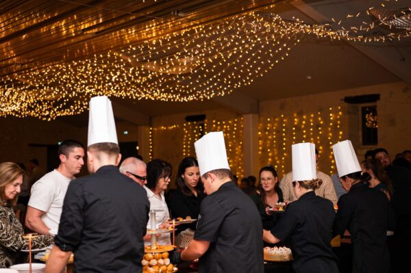 Soiree-Deval-Traiteur-Chateau-de-Seguin-31-oct-2025-Photographe-Marine-Monteils-120-BD